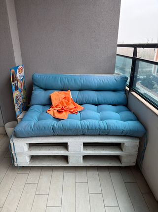 Divano Pallet Blu/Bianco