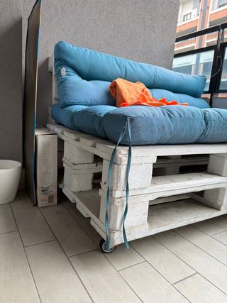 Divano Pallet Blu/Bianco