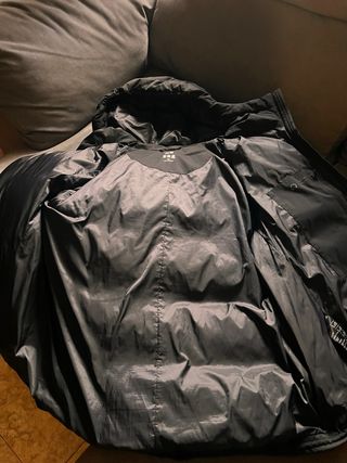 Parka Uniqlo Plumas Negra