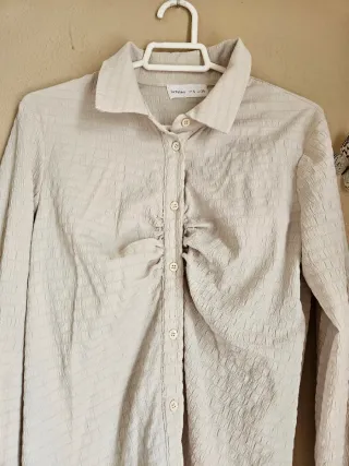 Conjunto dos piezas beige y multicolor