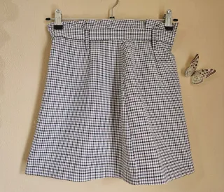 Conjunto dos piezas beige y multicolor