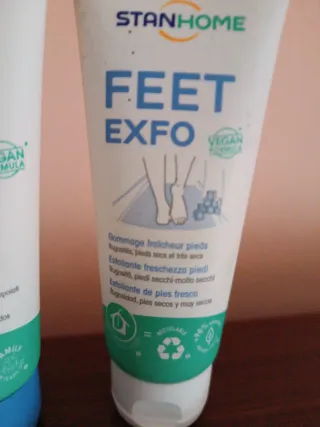 STANHOME Crema Piedi Esfoliante e Nutriente