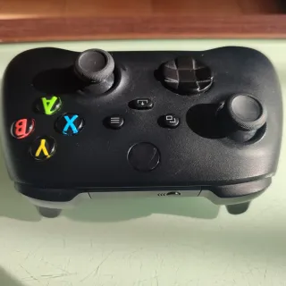 Controller Xbox Series + Cuffie + Call of Duty 4