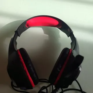 Controller Xbox Series + Cuffie + Call of Duty 4