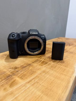 Canon EOS R7 Cámara Mirrorless