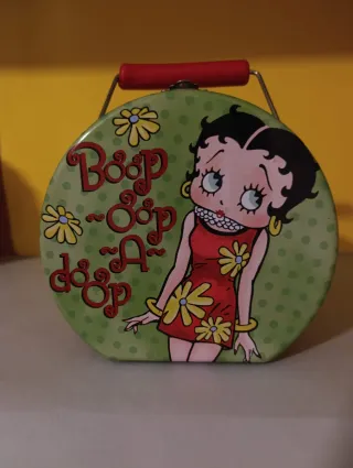 Lotto di 4 articoli di Betty boop.