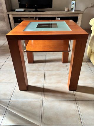 Mesa/mesilla en buen estado
