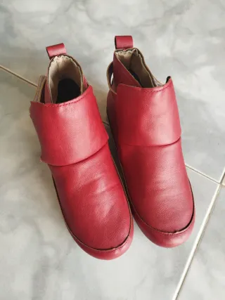 Botines rojos