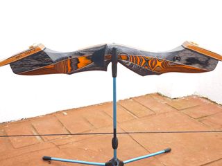 Arco recurvo zurdo White Feather Gallina Take Down