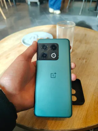 Vendo OnePlus 10 Pro de 128 GB en muy buen estado.