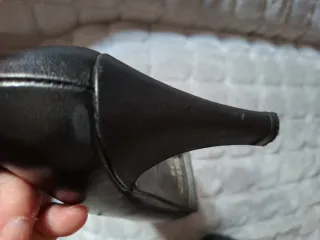 Zapatos de salón negros tacón