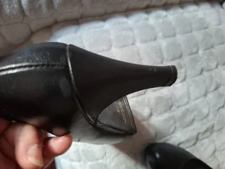 Zapatos de salón negros tacón