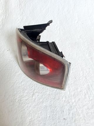 PILOTO TRASERO DERECHO SEAT IBIZA (6L1) (5)