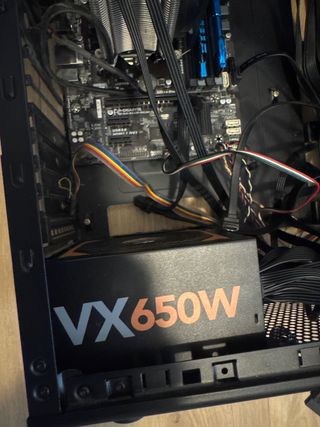 Fuente Alimentación 650W VX650W Bronce