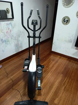 Bicicleta elíptica en perfectas condiciones
