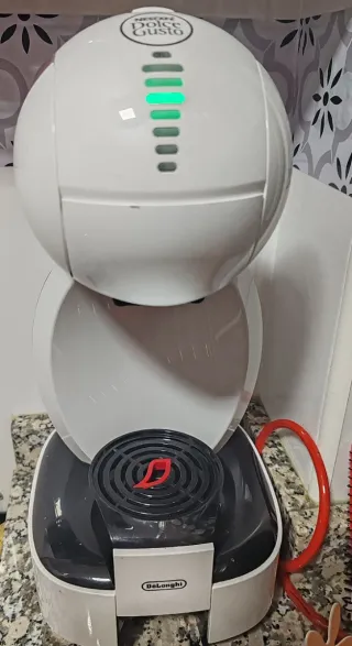 Cafetera Dolce Gusto Delonghi