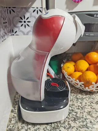 Cafetera Dolce Gusto Delonghi