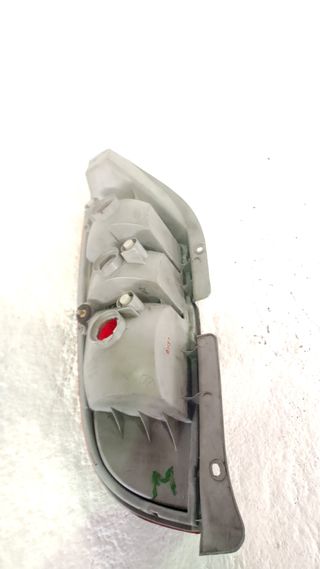 PILOTO TRASERO IZQUIERDO HYUNDAI ATOS (MX)