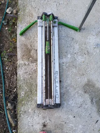 Cortadora de azulejos Rubí Optima