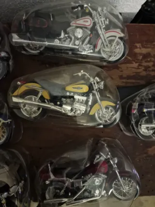 Lote 9 Motos Miniatura Colección