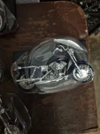 Lote 9 Motos Miniatura Colección