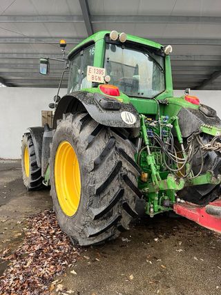Tractor John Deere 7530