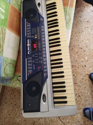 Teclado Electrónico PlayOn MK-962