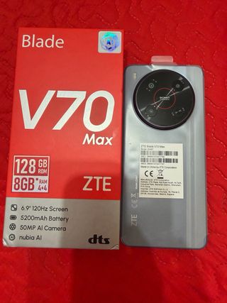 Nuevo en su caja con su cargador