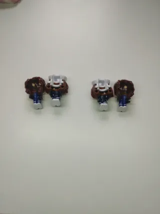 Mini funko pop stranger things.