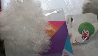 Peluca rizada blanca Nueva, 6€!!