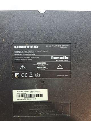 Scheda madre UNITED LED32HS51 + accessori