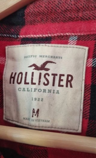 Camisa Franela Hollister Roja y Negra Talla M