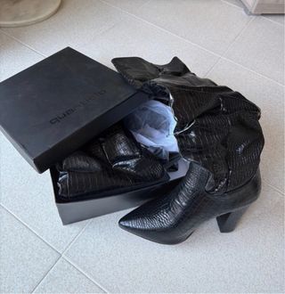 Stivali neri similpelle tacco Jonitta