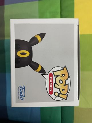 Funko Pop! Umbreon Flocked Pokémon #948