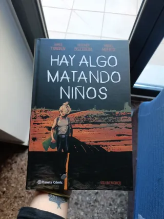 Hay algo matando niños nº 06