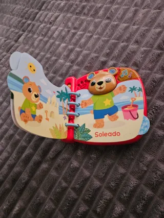 Libro VTech Osito Bebé ¿Qué me pongo hoy?
