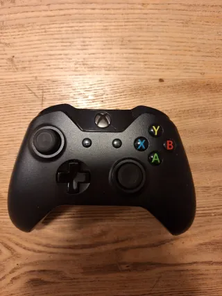 Xbox One S Edizione Limitata Minecraft