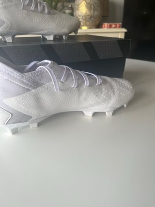 Botas de fútbol Adidas Predator Talla 42 Blancas