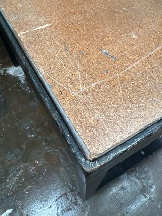 Mesa - Banco de trabajo metálico y madera