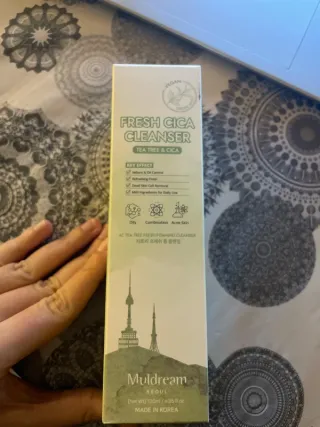 Muldream Fresh Cica AC Tea Tree Cleanser