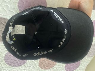 Gorra Adidas con brillantes