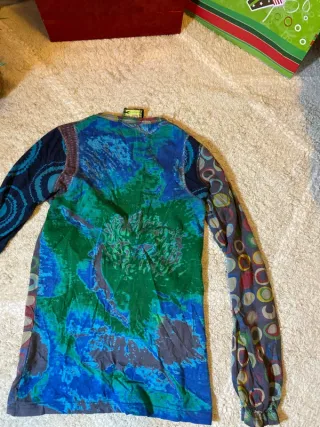 Camiseta Desigual Manga Larga Estampada Talla XS