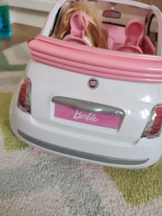 Coche Fiat Barbie Rosa y Blanco