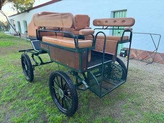 EN VENTA jardinera escuela de 6 personas amplias