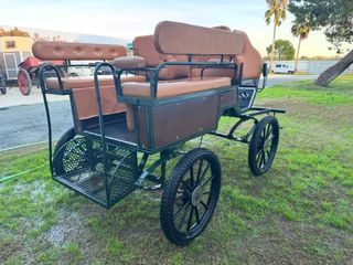 EN VENTA jardinera escuela de 6 personas amplias