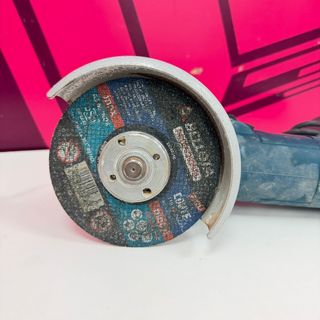 Radial Bosch GWS 700