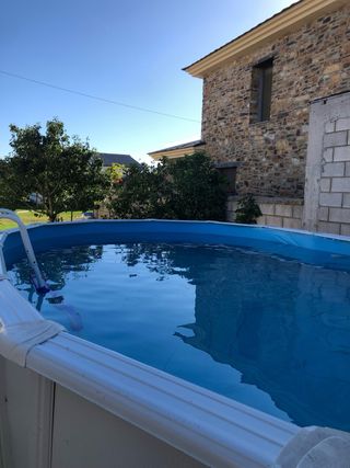 Piscina ovalada acero chapa blanca
