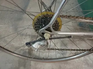 Bicicleta Carretera Razesa Clásica Roja