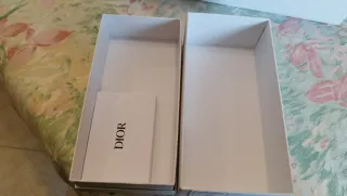 Scatola Dior per occhiali da sole