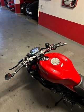 Ducati Monster 1200 Roja